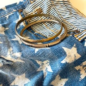 Elegant Silver Bangle Bracelet Set